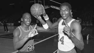 NBA Debate- « Who is The Biggest according to you? » – Subscribe and join me on the site, to bring your point of view, or to leave a small ❤️. You are welcome. Firebar💤 #nba #Sports