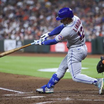 BaseBall : MLB Walk-Off Homers that get INCREASINGLY more epic!! 📽️