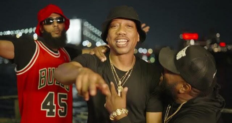 Clip vidéo : The Musalini, Planet Asia, Rewind Da President (Feat. Wais P) – (2024) – Hiphop – FirebarzzzCom 🔥🎶