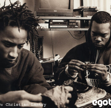 Clip vidéo : Smif-N-Wessun : Un Duo Légendaire de la Scène Hip-Hop de Brooklyn | Hiphop | Firebarzzz | 🎶🗞️