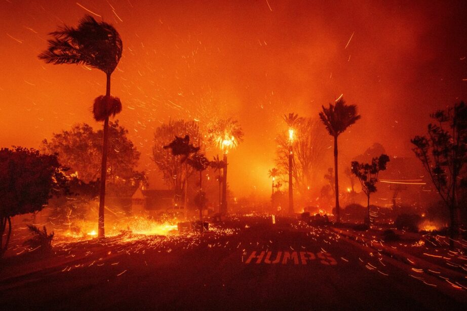 Incendies / LosAngeles : « Polémique autour des nominations à la tête de la lutte contre les incendies à Los Angeles » • 13 Janvier 2025 • FirebarzzzCom •