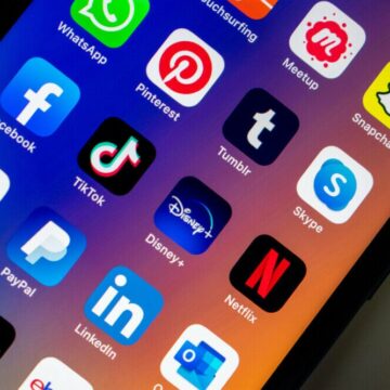 Réseaux Sociaux : L’Illusion de la Perfection : L’Image Faussée des Gens sur les Réseaux Sociaux