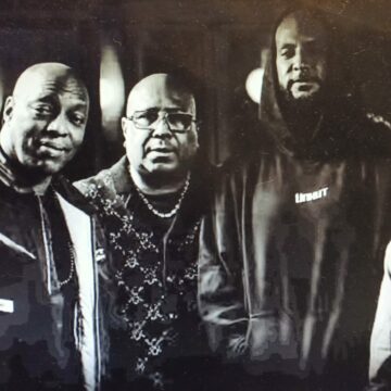 Carré d’As, avec Booba, Pit Baccardi, Lino et Oxmo Puccino. Firebarzzz