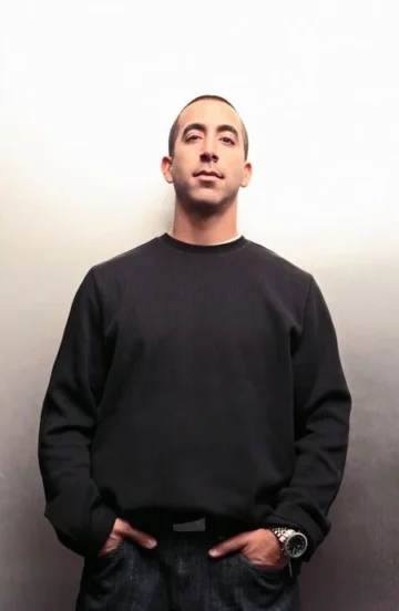 Dru Ha - Le CEO Qui a Construit Duck Down et Failli Changer l'Histoire Dru Ha - Portrait & Interview Document 🎧 Firebarzzz / GFunkology Archive